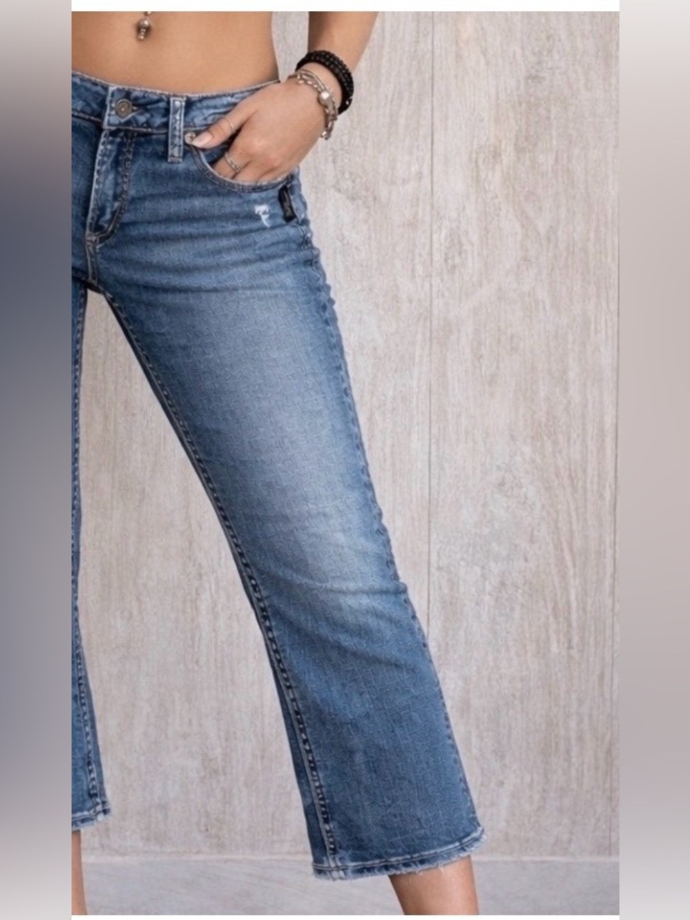 Silver Jean Capri Elyse distressed